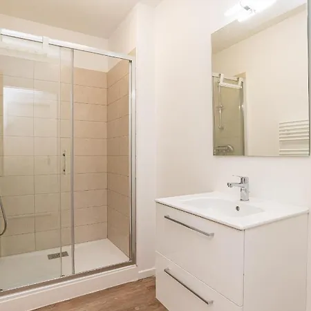 Apartment Le Duplex - T6 Coeur De *